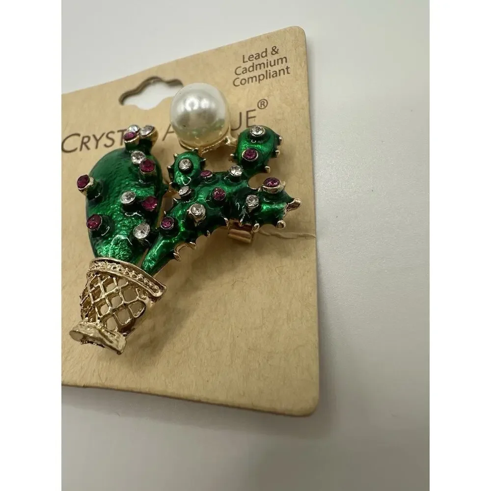 NWT Crystal Avenue Gold Tone Green Cactus Brooch Pin W/Faux Pearl Crystals 1.75”